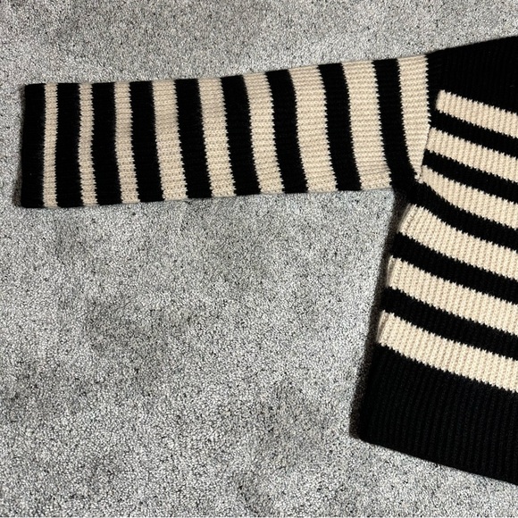 Naadam 100% Cashmere Striped Crewneck Sweater - XS - Picture 8 of 15
